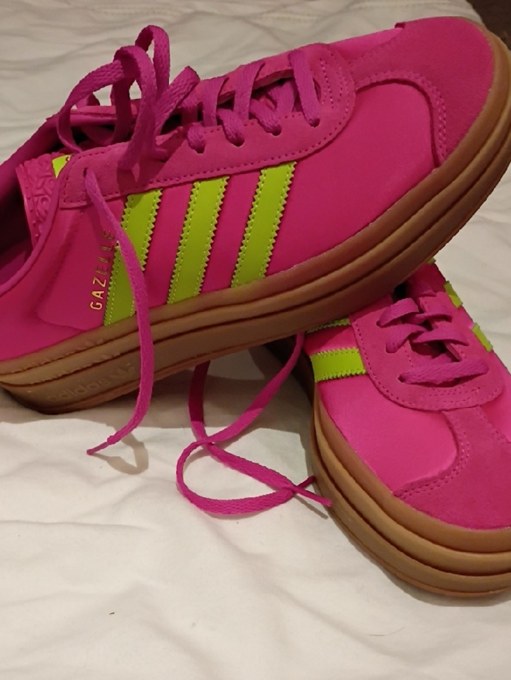 Adidas Women's Gazelle Platform Size 7.5